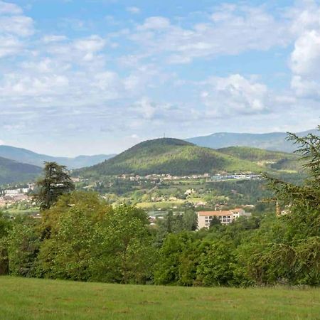 Agreable Maison De Village Avec Balcon Roiffieux Экстерьер фото